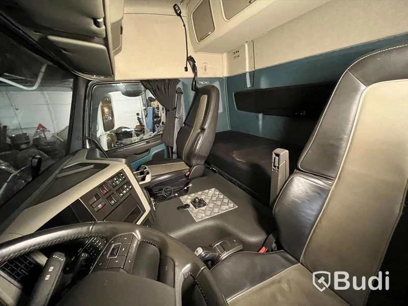 Lastbil Kranväxlarprojekt Volvo FM -2018 | Automat | Lastväxlare HIAB