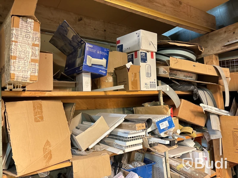 Förbrukningsmaterial, reservdelar för bygg. Stort parti.