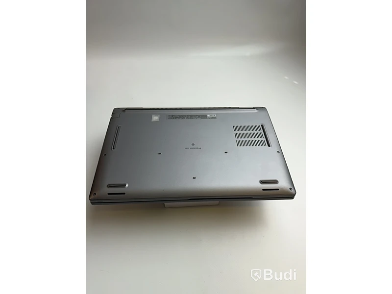 Dell Precision 3560 inkl väska OBS! Inget OS