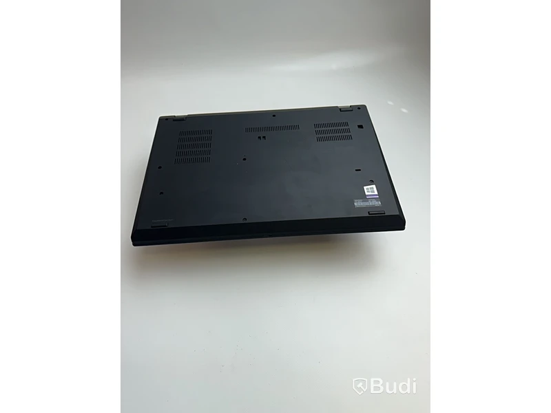 Lenovo Thinkpad P15s inkl en dock OBS! Inget OS