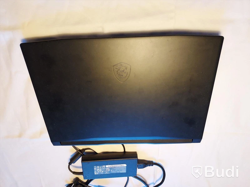 MSI Katana GF-11UG Gaming laptop