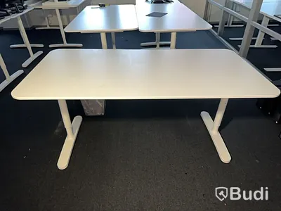 2 st skrivbord 160x80 IKEA BEKANT
