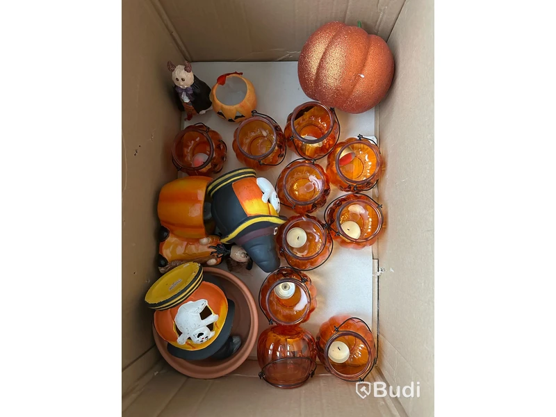 Halloweenpynt och koppar IKEA