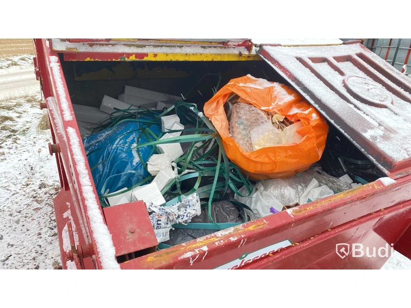Liftdumpercontainer med innehåll (brännbart avfall)