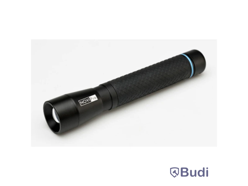 2 st. Novipro Ficklampa Led 300Lm. Ord pris inkl. moms ca: 1000kr