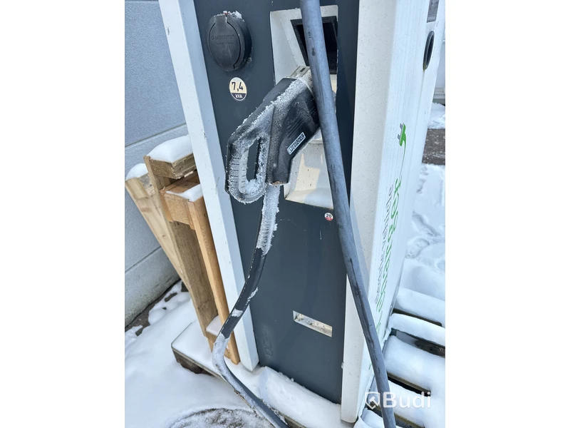 Laddstation elbil snabbladdare Garo Qc 20. Osäker funktion