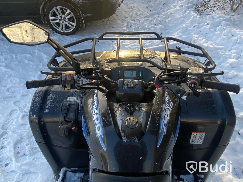 ATV Dinli Centhor 700 | 2443 km | 202h | 2012