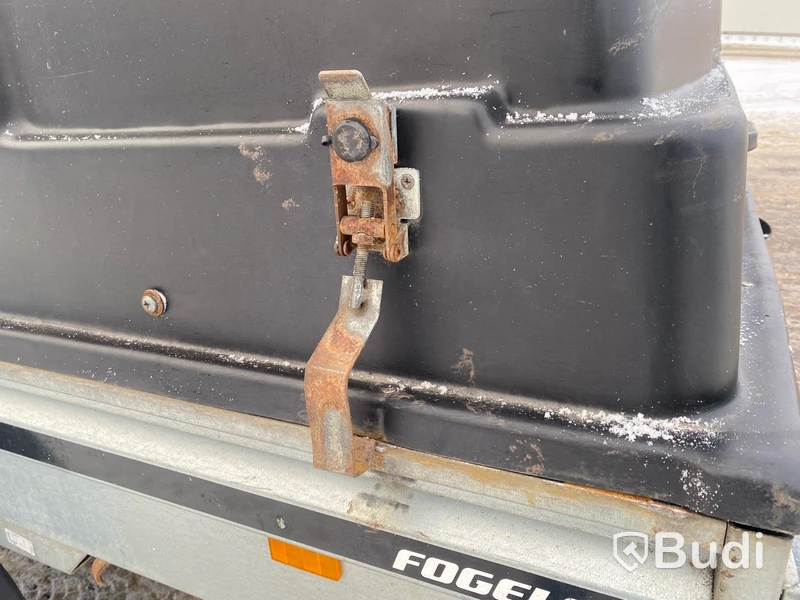 Släpvagn Brenderup FS1425 med kåpa | 750 kg | 2017