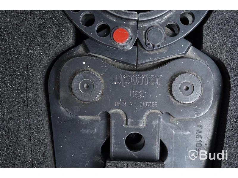 Pressback - Uponor U63