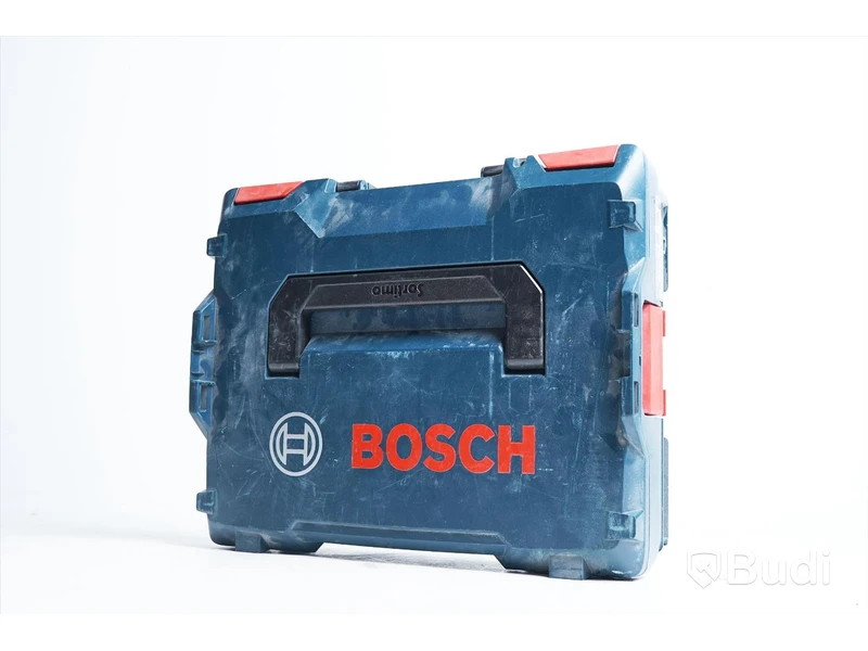 Verktygslåda - Bosch. Div borrar och två batterier, OBS! laddare saknas