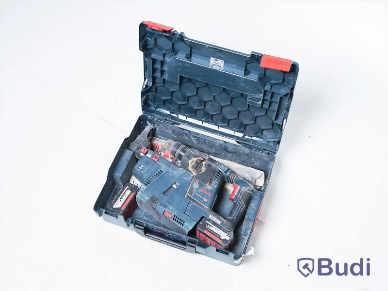 Borrhammare och dammutsug - Bosch GBH 18V-26 och GDE 18V-16