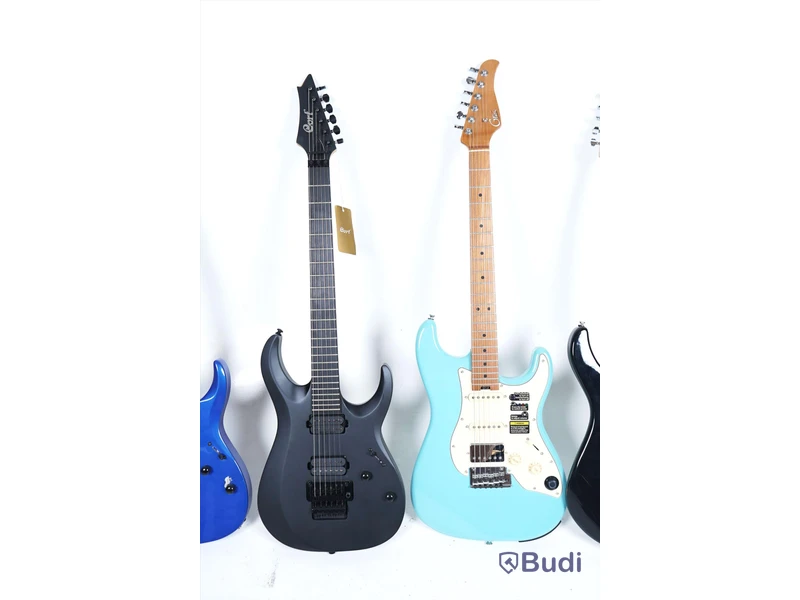 Elgitarr 5 st - Cort & Gtrs. OBS! Defekta, reklamerade, okänd funktion.