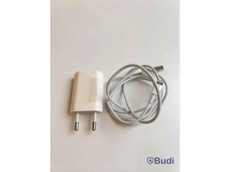 Mobil Apple iPhone Xr 64GB. inkl laddare. OBS! Skrapad skärm