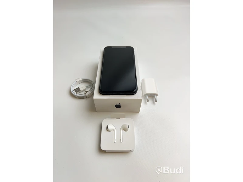 Mobil Apple iPhone Xr 64GB med originalförpackning och laddare
