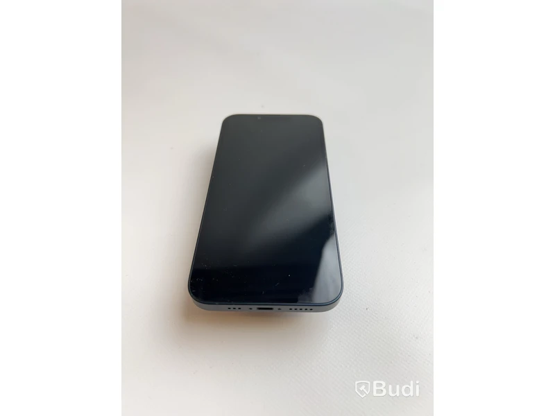Mobil Apple iPhone 13 128GB OBS! Skrapad skärm