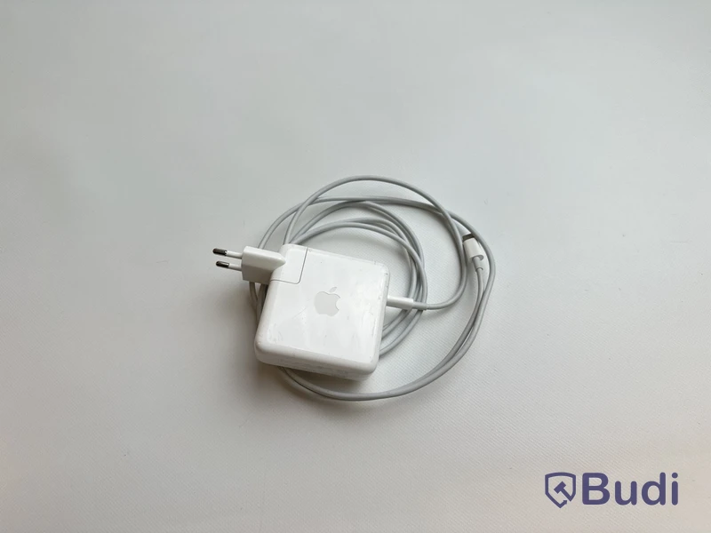 Dator Apple MacBook 2022 M2