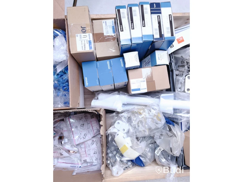Parti med vvs-produkter, reservdelar, Totalt ord. pris inkl. moms: ca 5000 kr