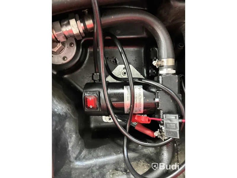 Bränsletank Mobifitt med pump & handtag 200 L