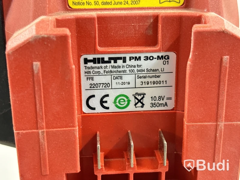 Grön multilinjelaser Hilti PM 30-MG med stativ