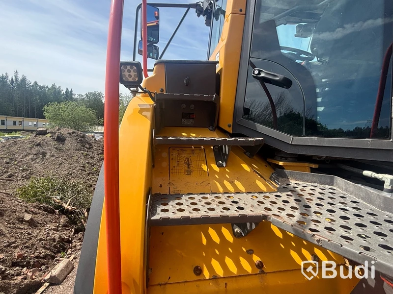 Volvo A25G Dump Truck - 2016 | DIESEL