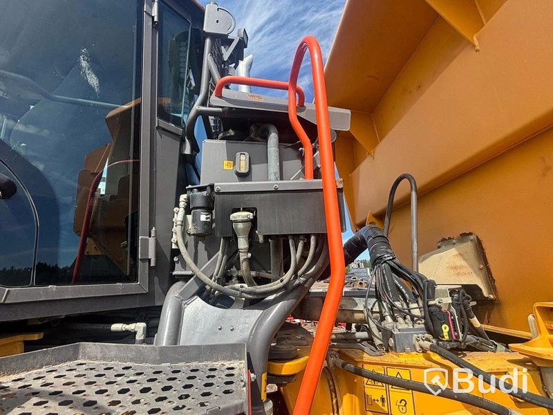 Volvo A25G Dump Truck - 2016 | DIESEL
