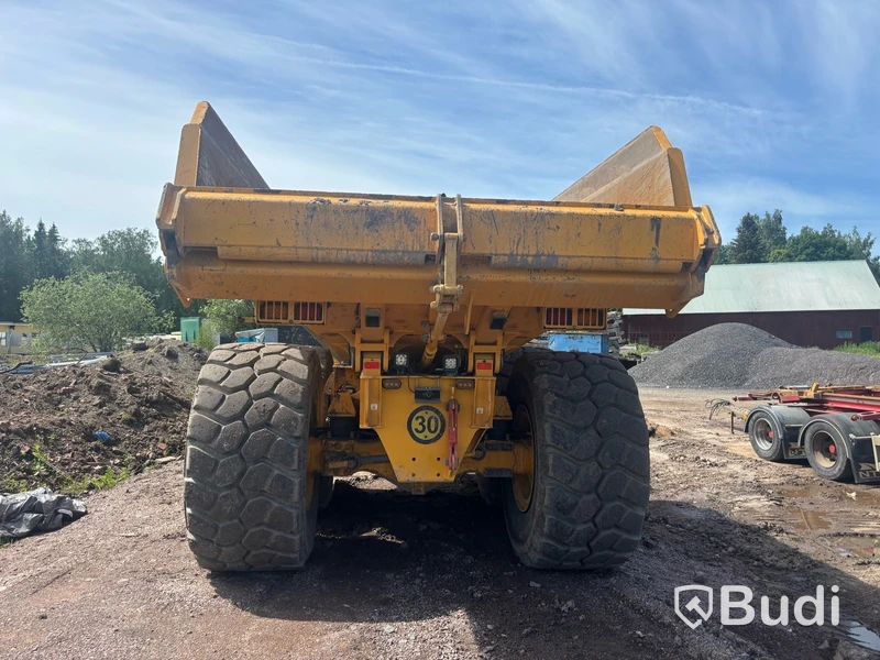 Volvo A25G Dump Truck - 2016 | DIESEL