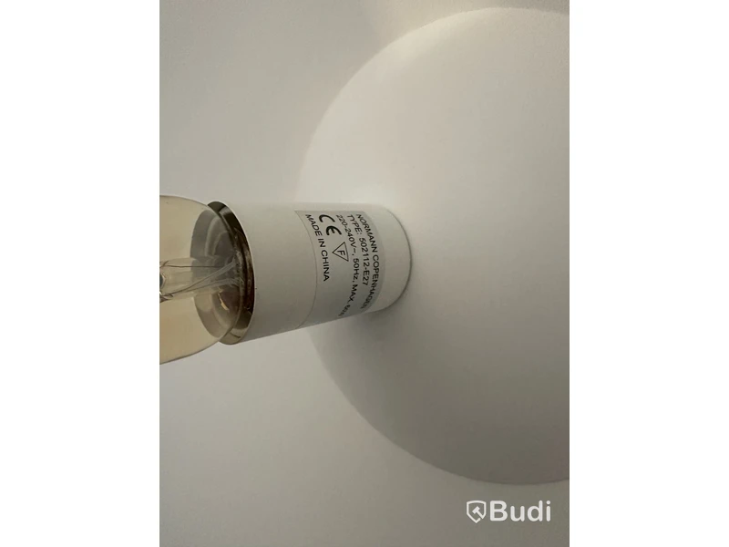 Taklampor, 2 st - Normann Copenhagen, Bell lampa Medium grå metall, Totalt ord. pris inkl. moms: ca 10 000 kr