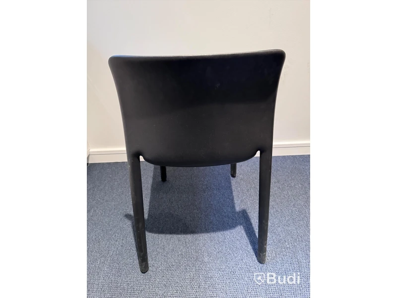 2 st Stolar - Magis First design Stefano Giovannoni, svart