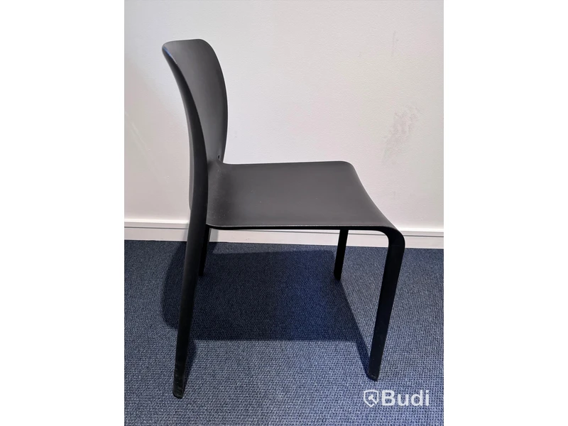 2 st Stolar - Magis First design Stefano Giovannoni, svart