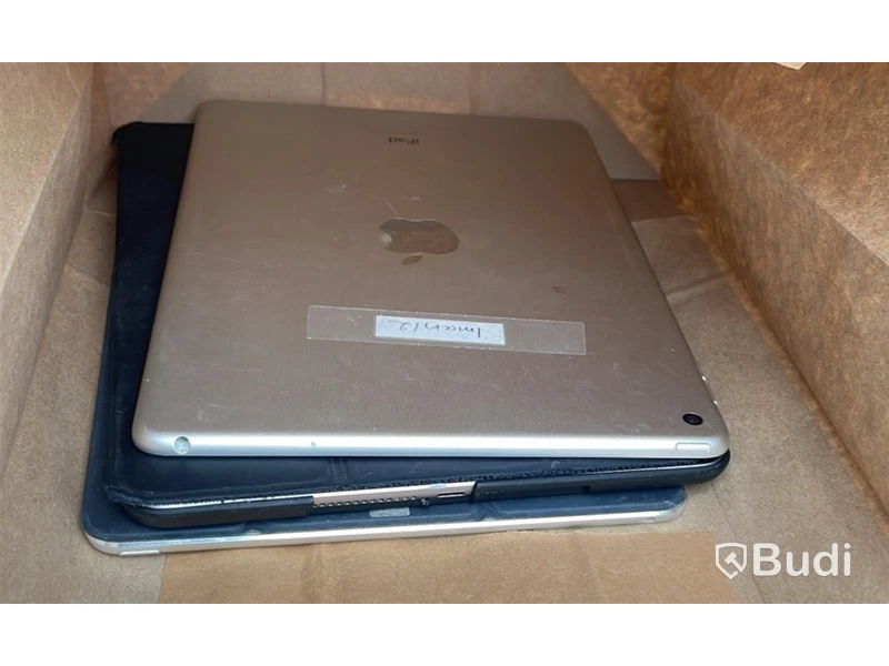 Parti med reklamerade Apple iPads, 3 st.