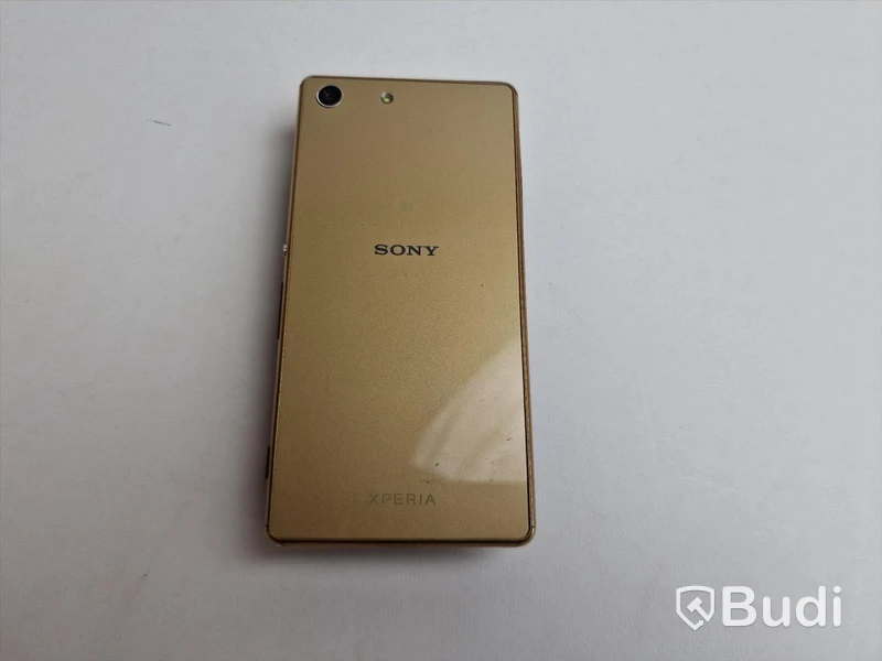 Mobil Sony Xperia M5 16GB OBS! SKRAPAD SKÄRM