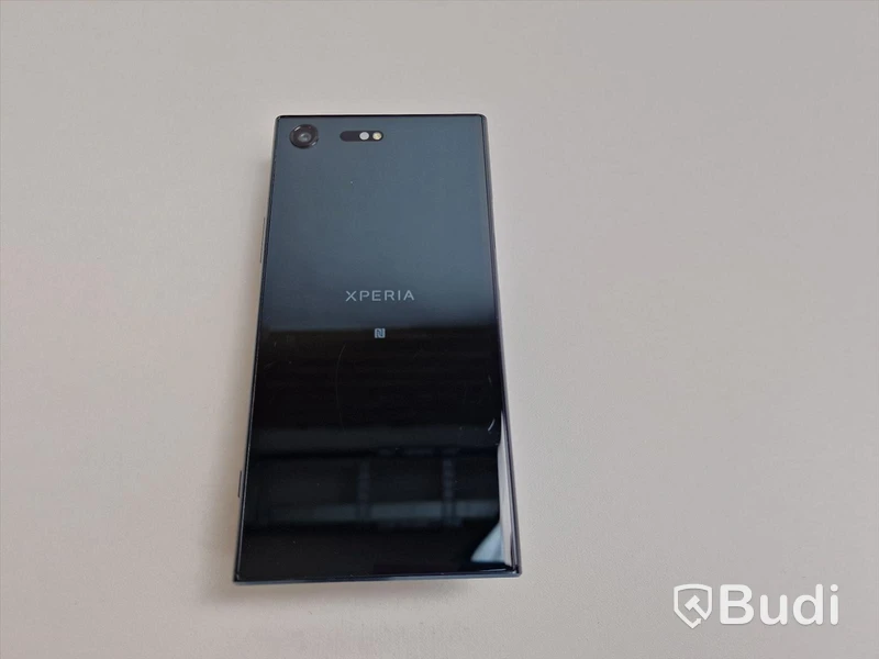 Mobil Sony Xperia XZ Premium 64GB OBS! Skrapor fram/baksida