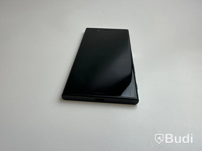 Mobil Sony Xperia XZs 32GB svart med originalförpackning inkl laddare
