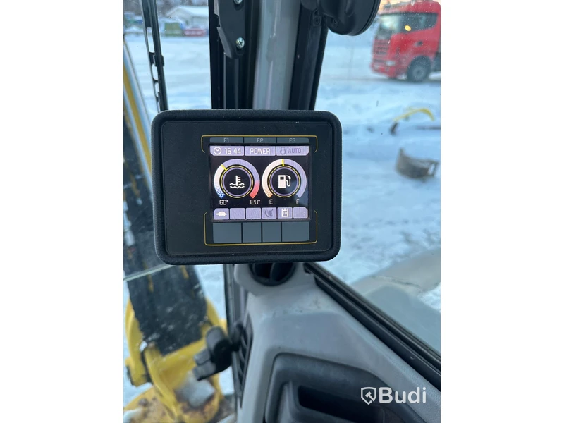 Grävmaskin Wacker Neuson ET-35 med tiltrotator och skopor.