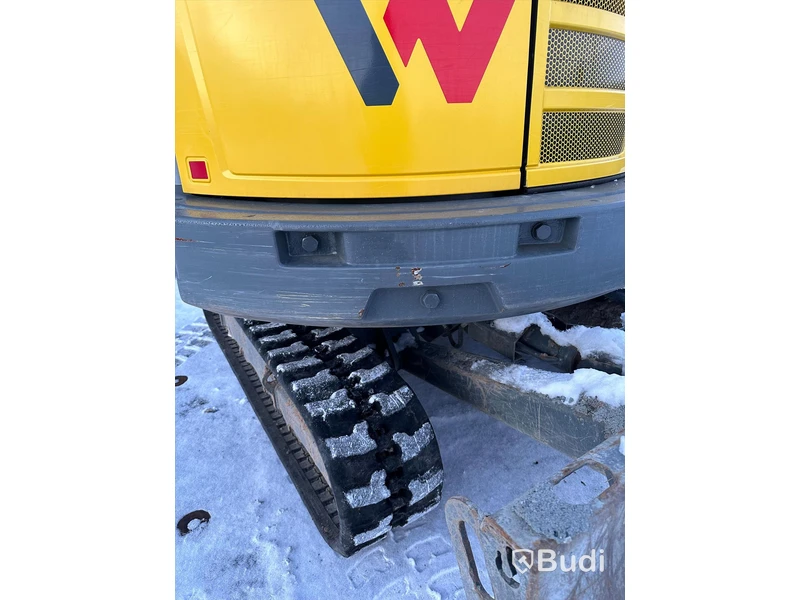 Grävmaskin Wacker Neuson ET-35 med tiltrotator och skopor.