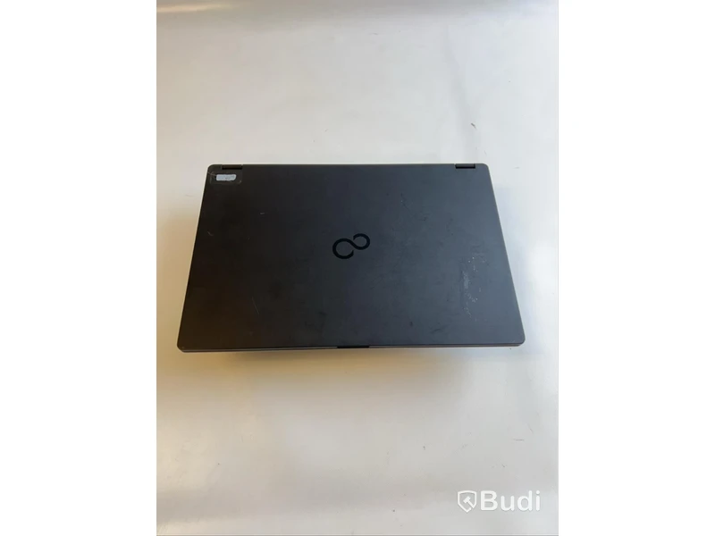 Dator Fujitsu Lifebook U757 inkl. Laddare OBS! Inget OS.