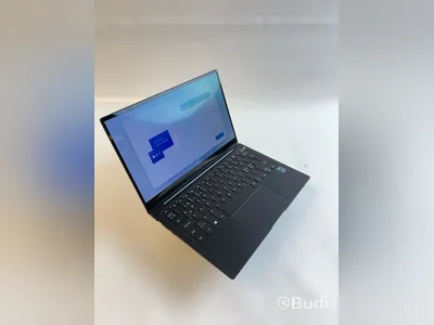Dator Samsung Galaxy Book Pro med originalförpackning.