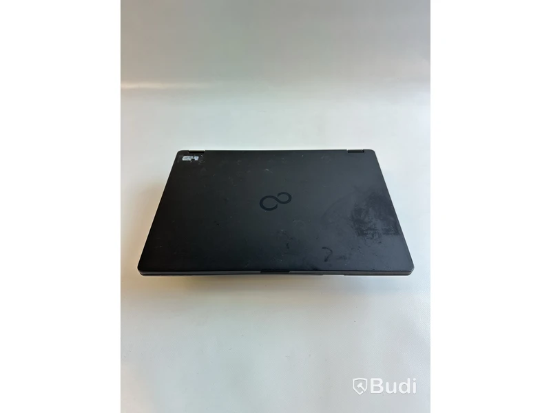 Dator Fujitsu Lifebook U747 inkl. Laddare och dock. OBS! Inget OS.