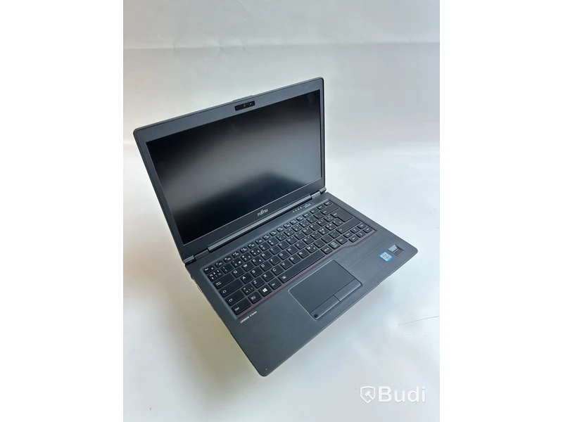 Dator Fujitsu Lifebook U747 inkl. Laddare och dock. OBS! Inget OS.