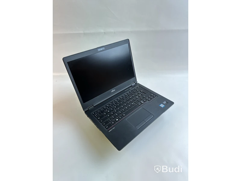 Dator Fujitsu Lifebook U747 inkl. Laddare och dock. OBS! Inget OS.