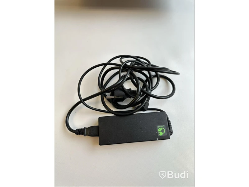 Dator Fujitsu Lifebook E744 inkl. Laddare. OBS! Inget OS