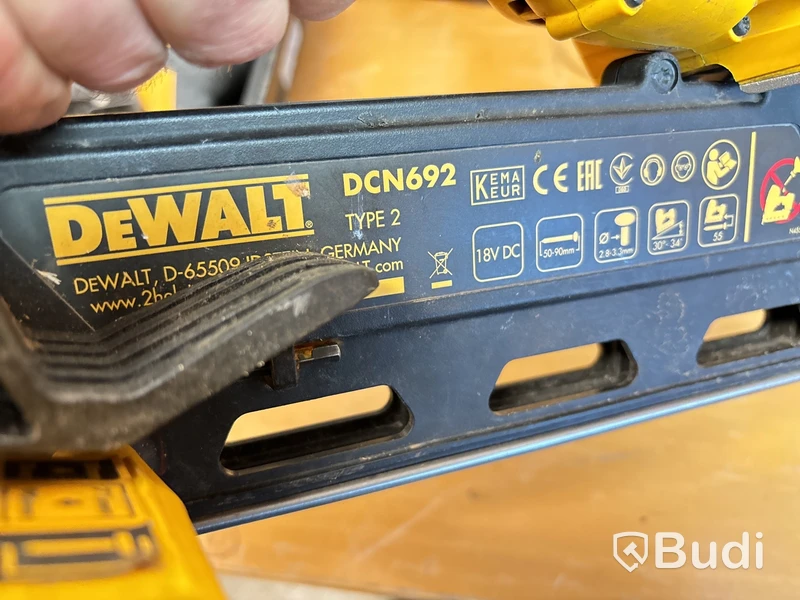 Spikpistol, borrhammare DeWalt
