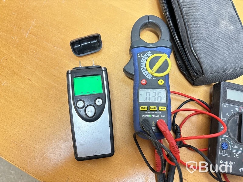 Avståndsmätare, fuktmätare, multimeter m.m.