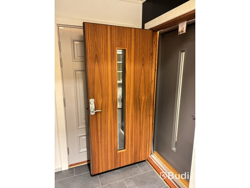 Ytterdörr Lurs Värmdö Teak 10x21 vänster
