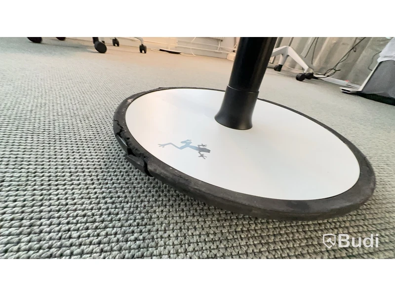 Pall Active Seat