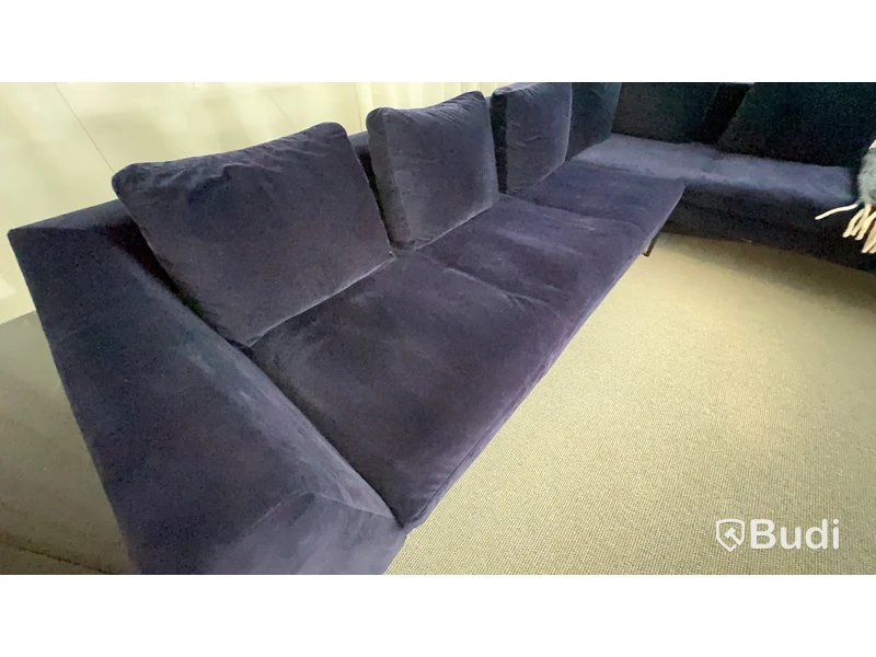 Soffa i sammet L310xL230 D100 H40 cm - fint skick.