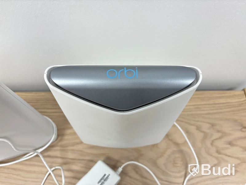 WiFi-förstärkare Netgear Orbi Pro SRS60 - 2 st - butiksdemo