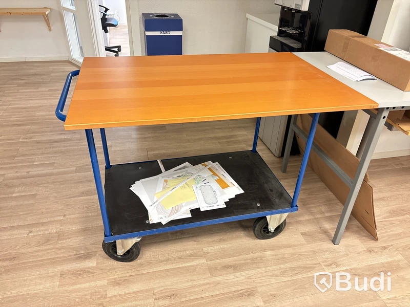 Packbord, rullvagn, våg & packmaterial