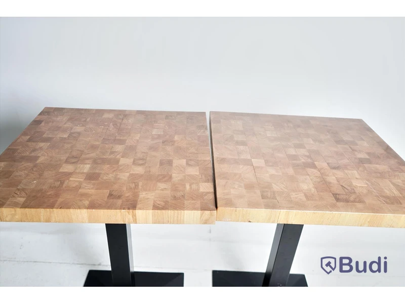 2 st. Barbord – 68 x 64 cm, ca 100 cm hög.