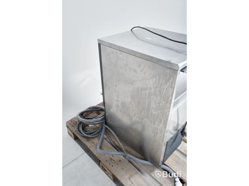 Ismaskin - Brema CB 425
